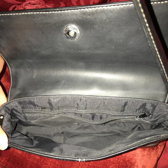 Guess Small Handbag - Picture 5 of 7